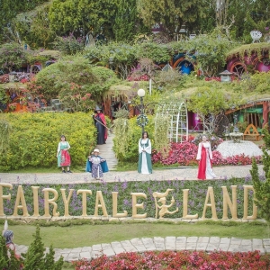 ĐÀ LẠT – THIÊN ĐƯỜNG HOA ( VÙNG ĐẤT CỔ TÍCH FAIRYTALE LAND )